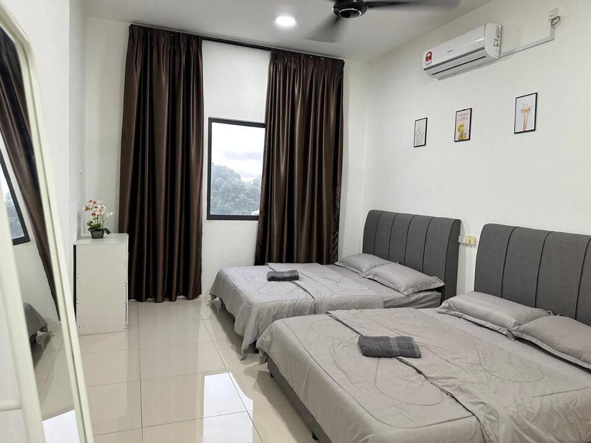 Inadh Suites @ Icon Residence With Pool Kuala Terengganu Bagian luar foto