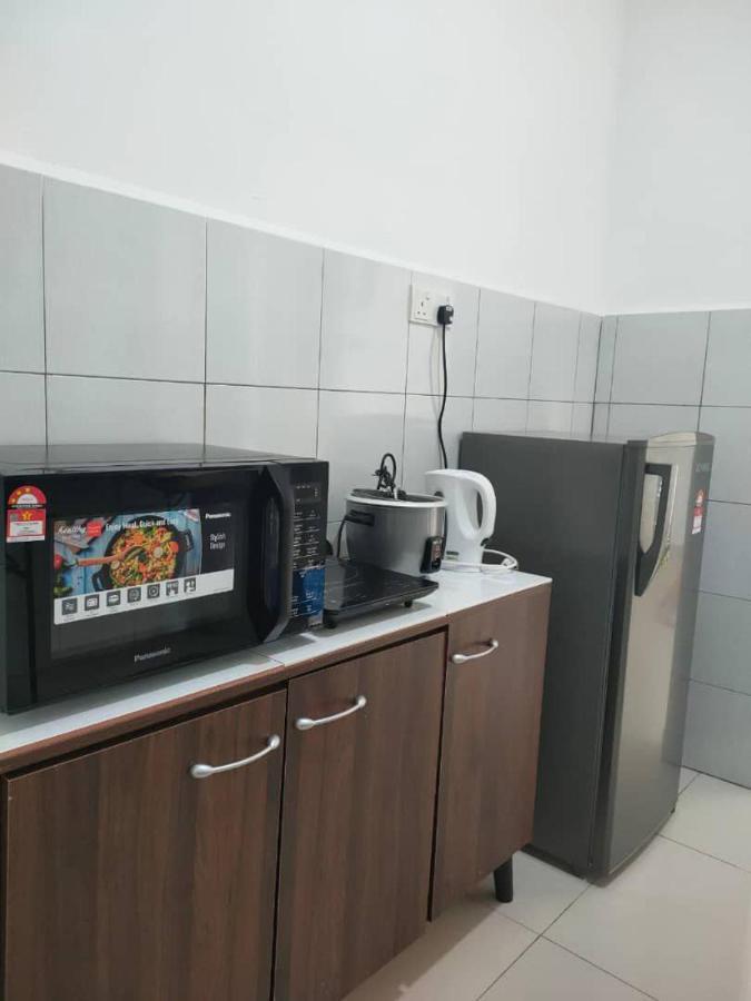 Inadh Suites @ Icon Residence With Pool Kuala Terengganu Bagian luar foto