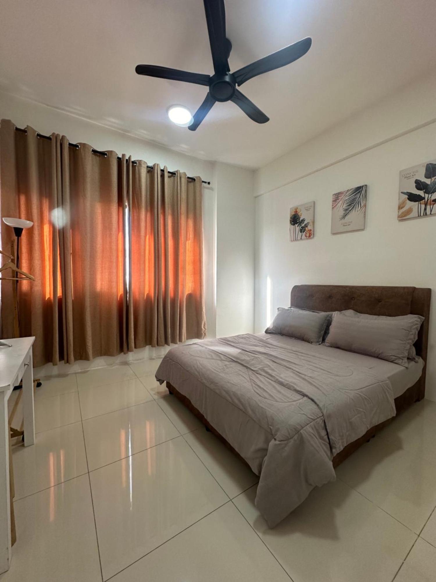 Inadh Suites @ Icon Residence With Pool Kuala Terengganu Bagian luar foto